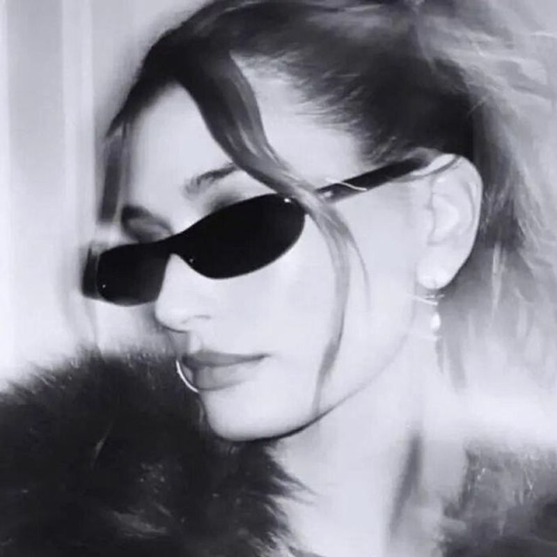 Small Frame Oval Sunglasses Wo - огляд і ціна Decorative Mirror